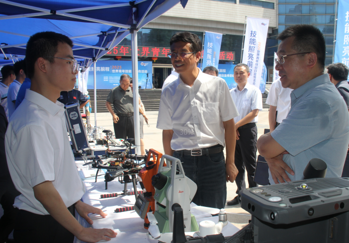 1752594581913081.jpg 27.jpg